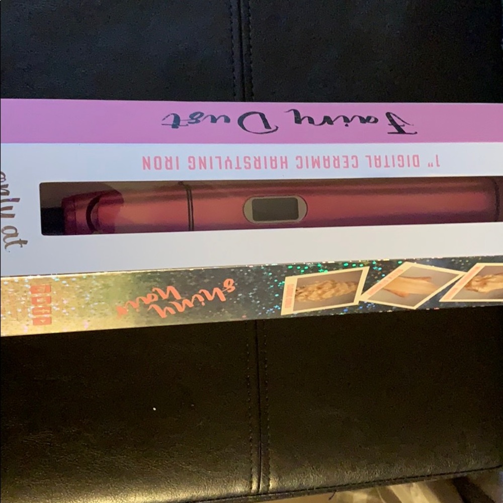 1 digital ceramic hairstyling iron